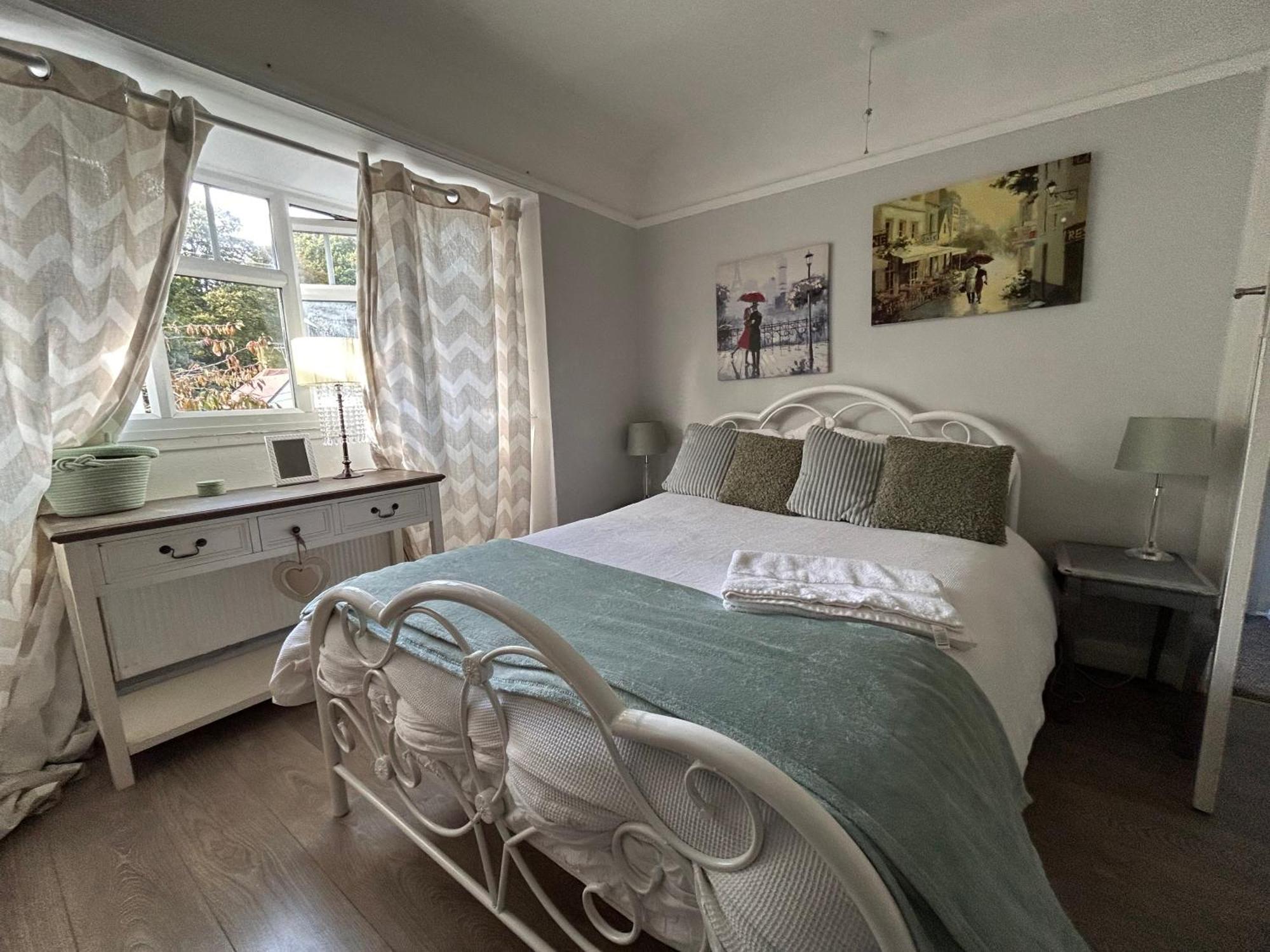 Апартаменты Redditch Rest Near Town Centre & Transport Links Экстерьер фото