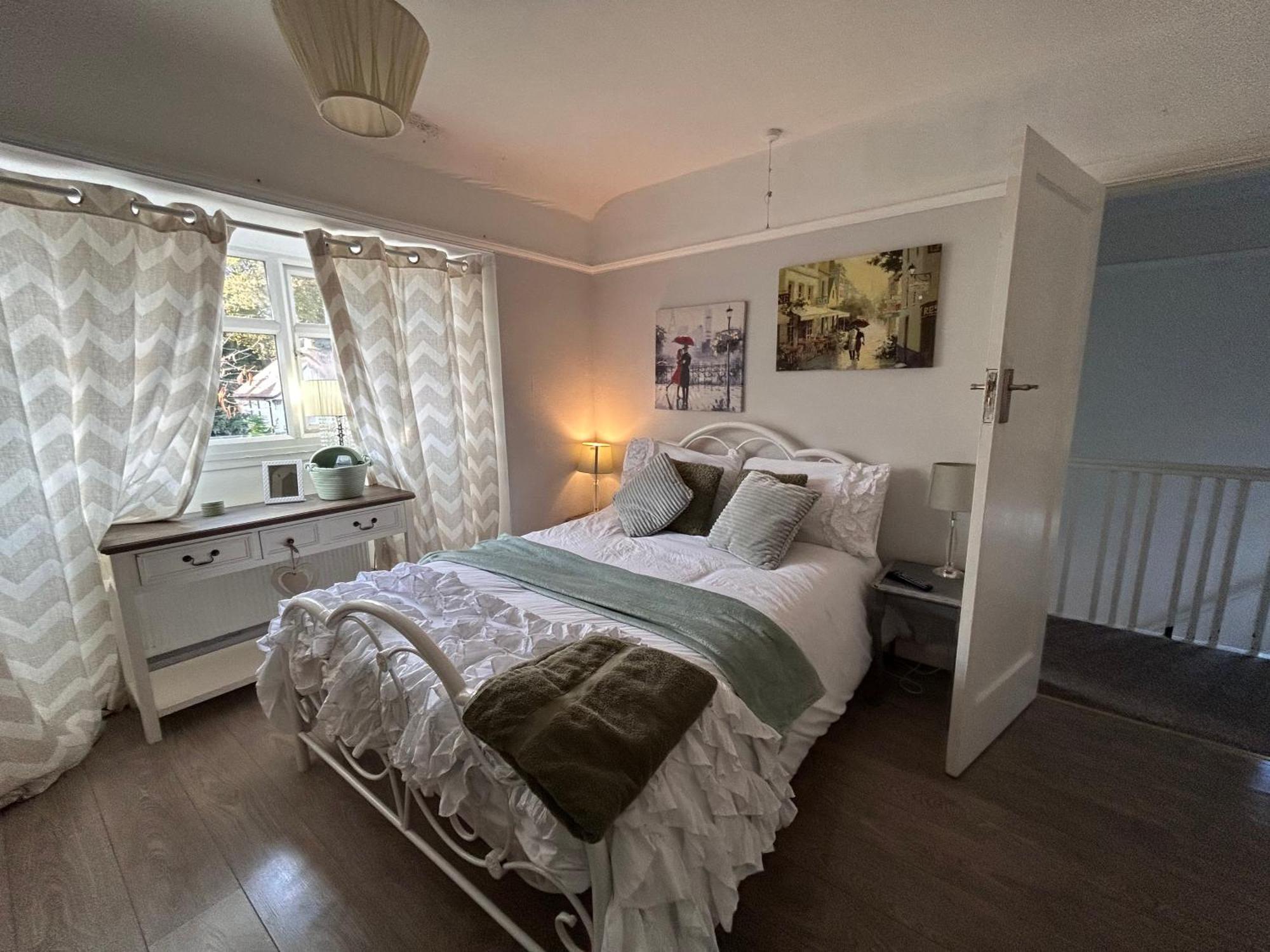 Апартаменты Redditch Rest Near Town Centre & Transport Links Экстерьер фото