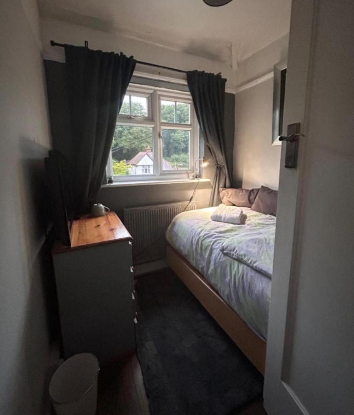 Апартаменты Redditch Rest Near Town Centre & Transport Links Экстерьер фото